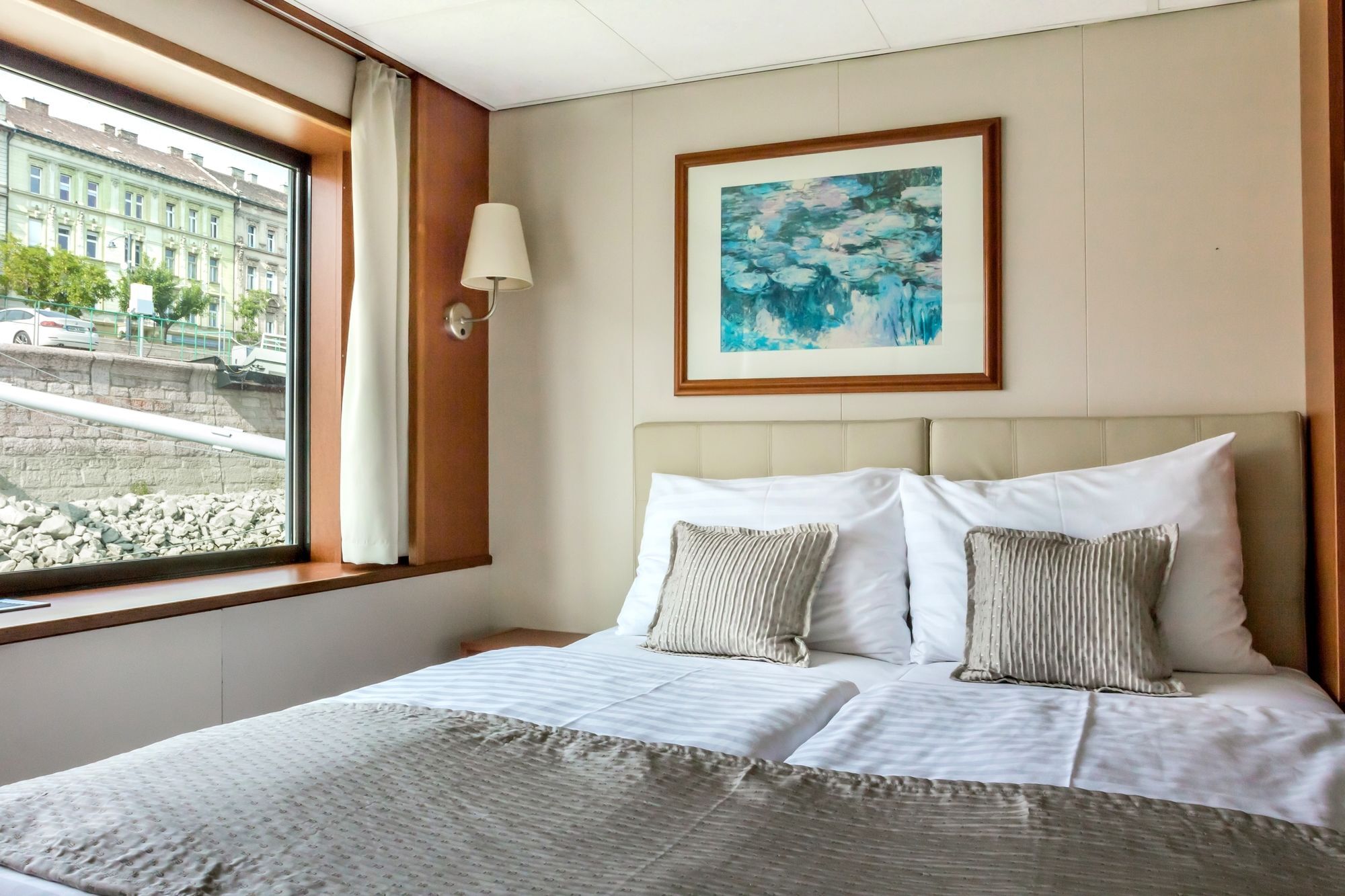 Hotel Onriver - Ms Maribelle 4*