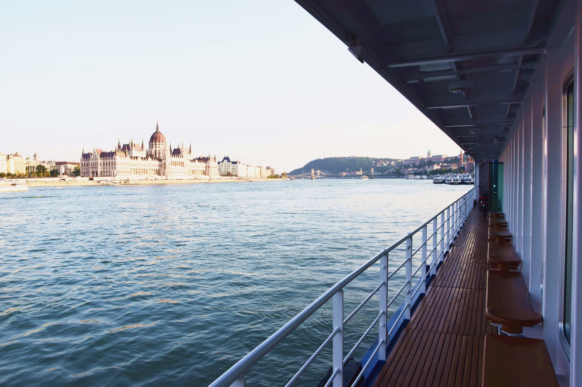 Hotel Onriver - Ms Maribelle