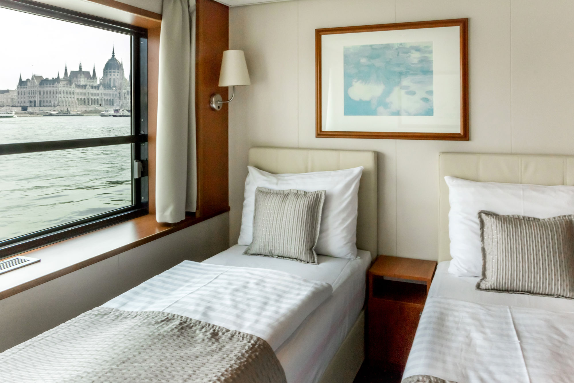 Onriver - Ms Maribelle 4* Budapest